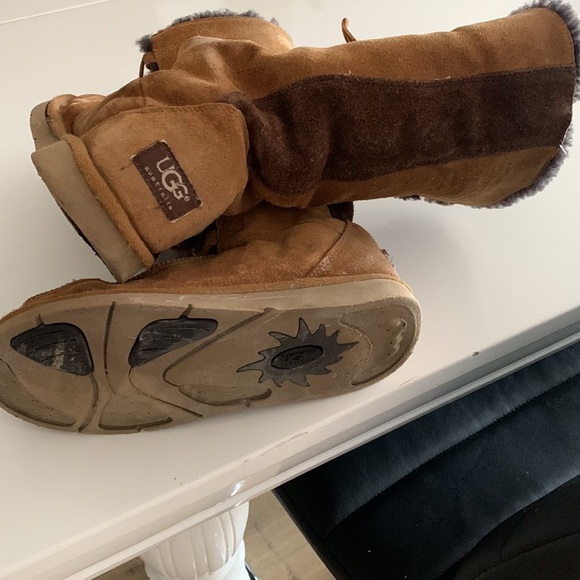 Ugg Australia - Picture 3 of 4